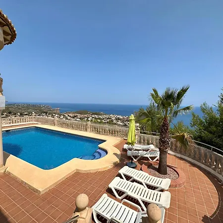Karina - Salco La Cumbre Villa *