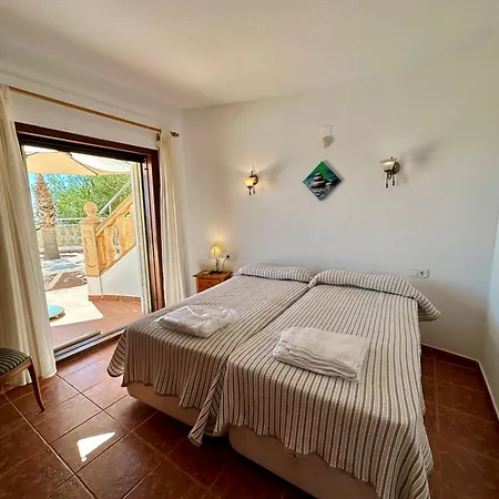 Karina - Salco La Cumbre Villa