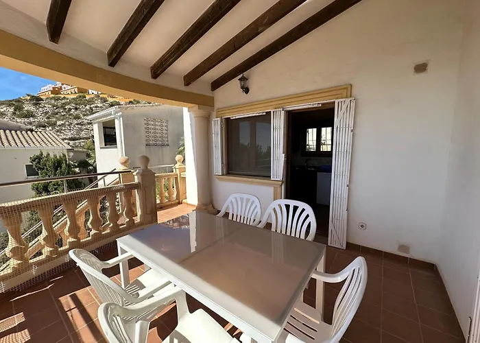 Karina Villa Benitatxell